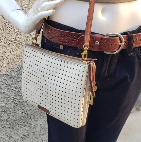 🤩🤩😘🤩 🤩 10 MIN SALE Need an outfit,!!!! All must go - Picture 12 of 16